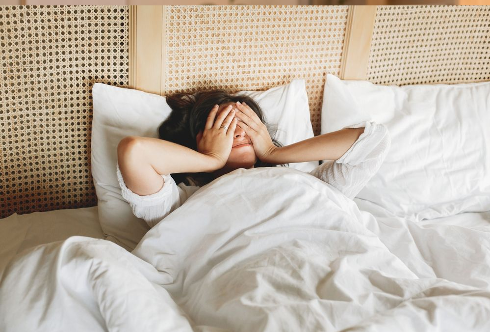 Overcoming Insomnia: Using Hypnosis to Achieve Deep Sleep